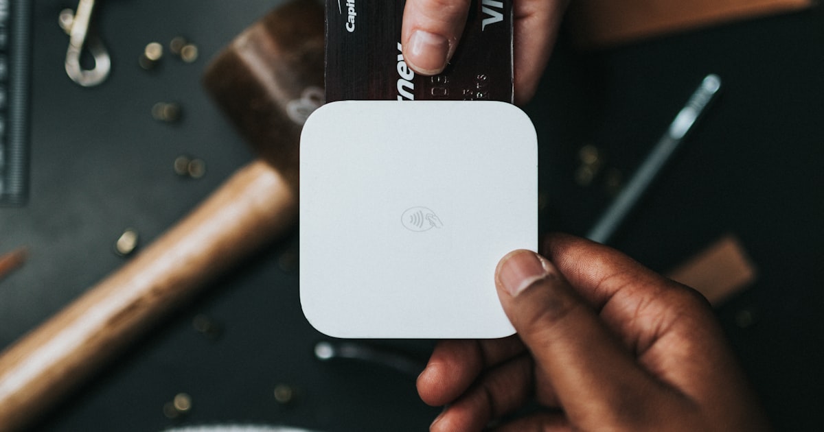 Cartão de Crédito Consignado: Vale a Pena? Como Funciona